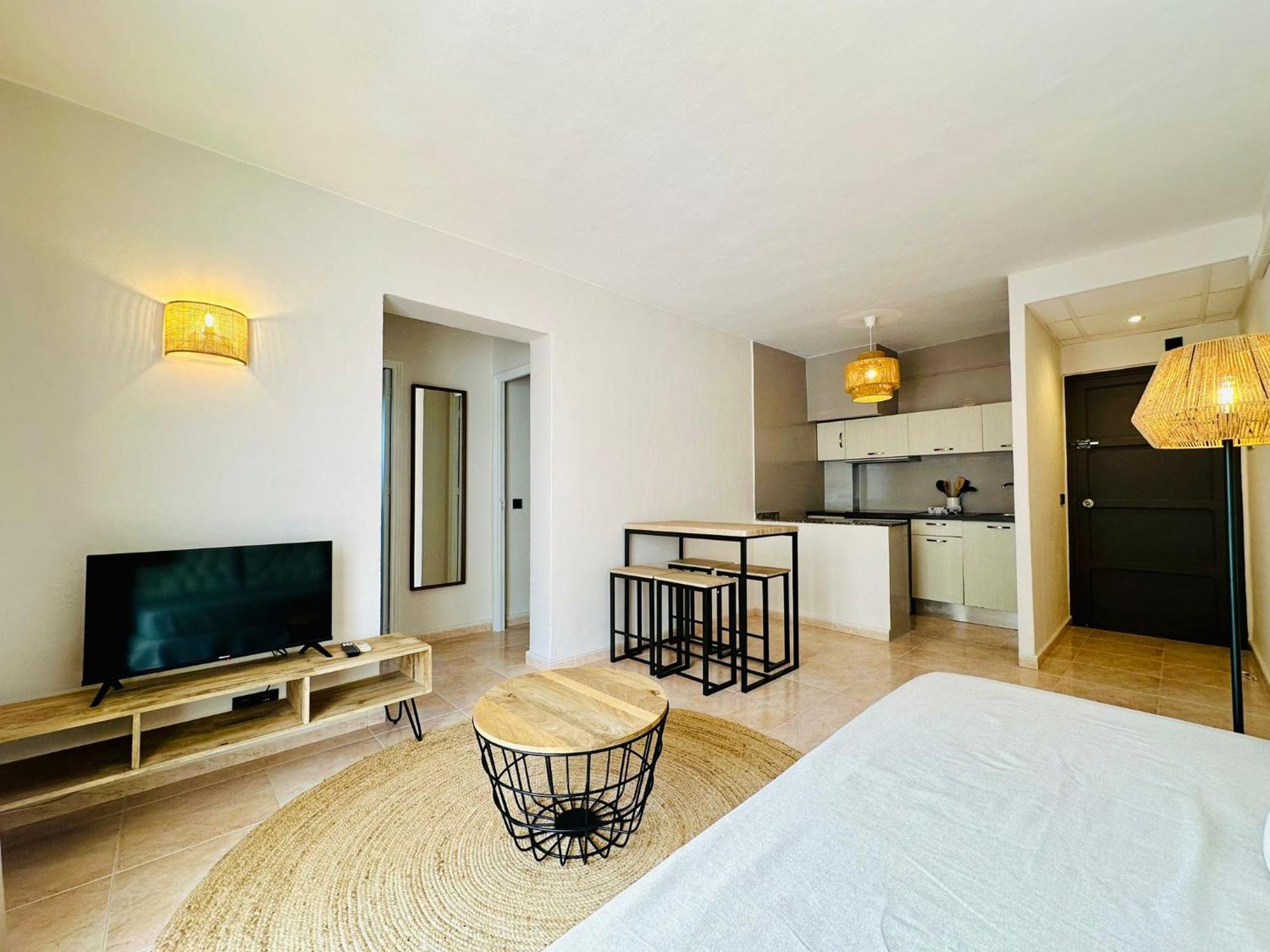 קאלה יונגה Apartamentos Ses Veles מראה חיצוני תמונה