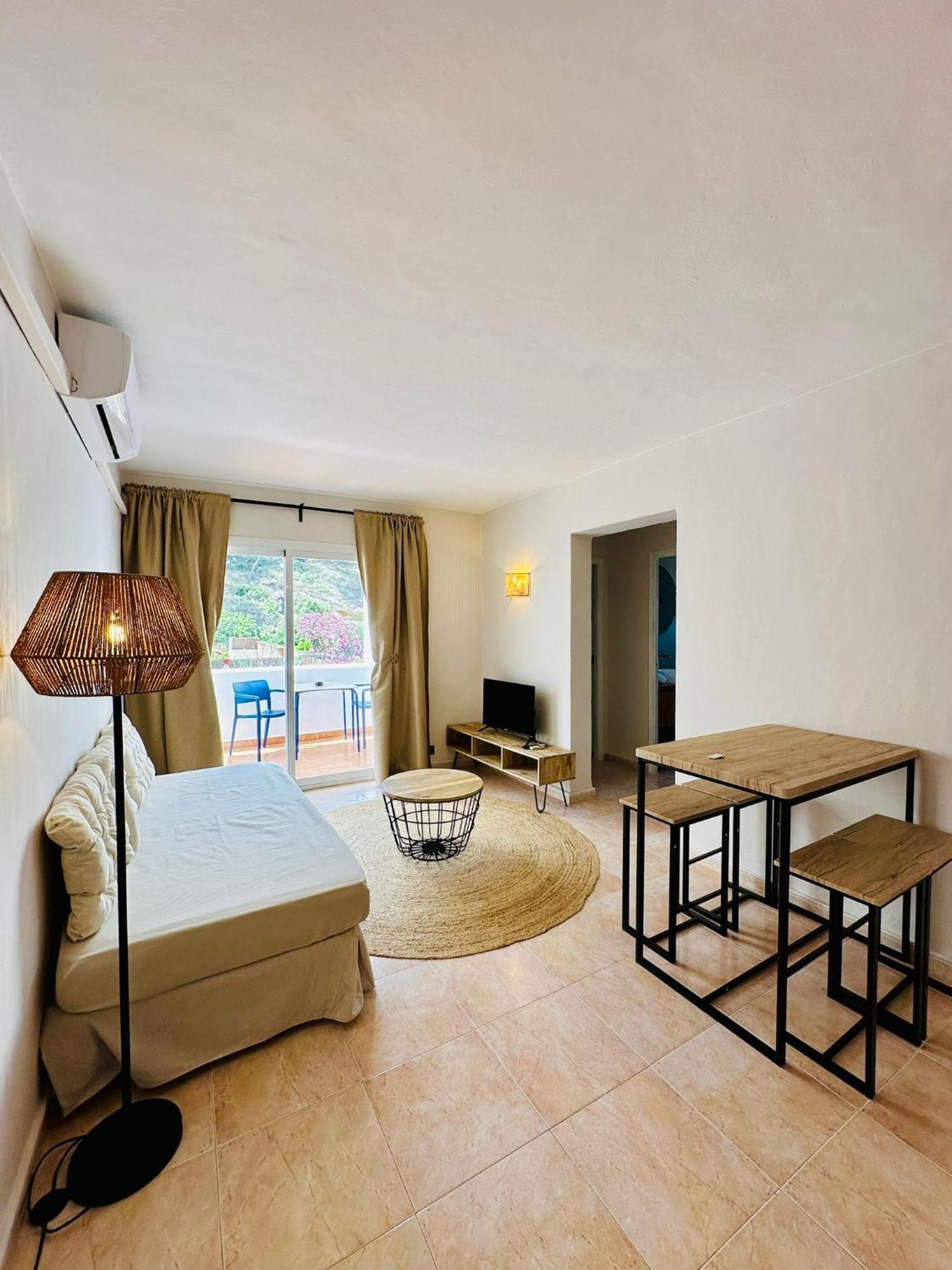 קאלה יונגה Apartamentos Ses Veles מראה חיצוני תמונה