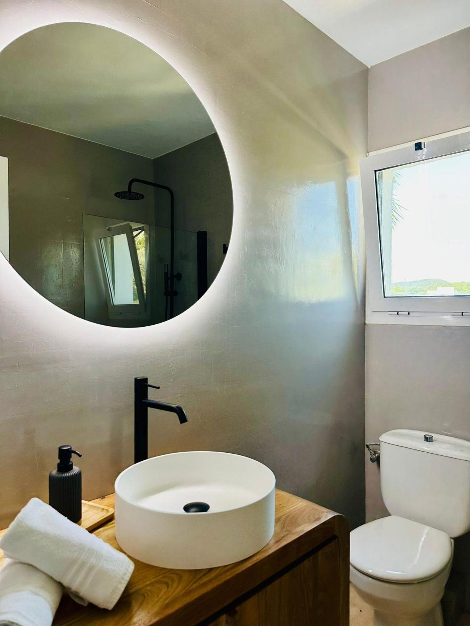 קאלה יונגה Apartamentos Ses Veles מראה חיצוני תמונה