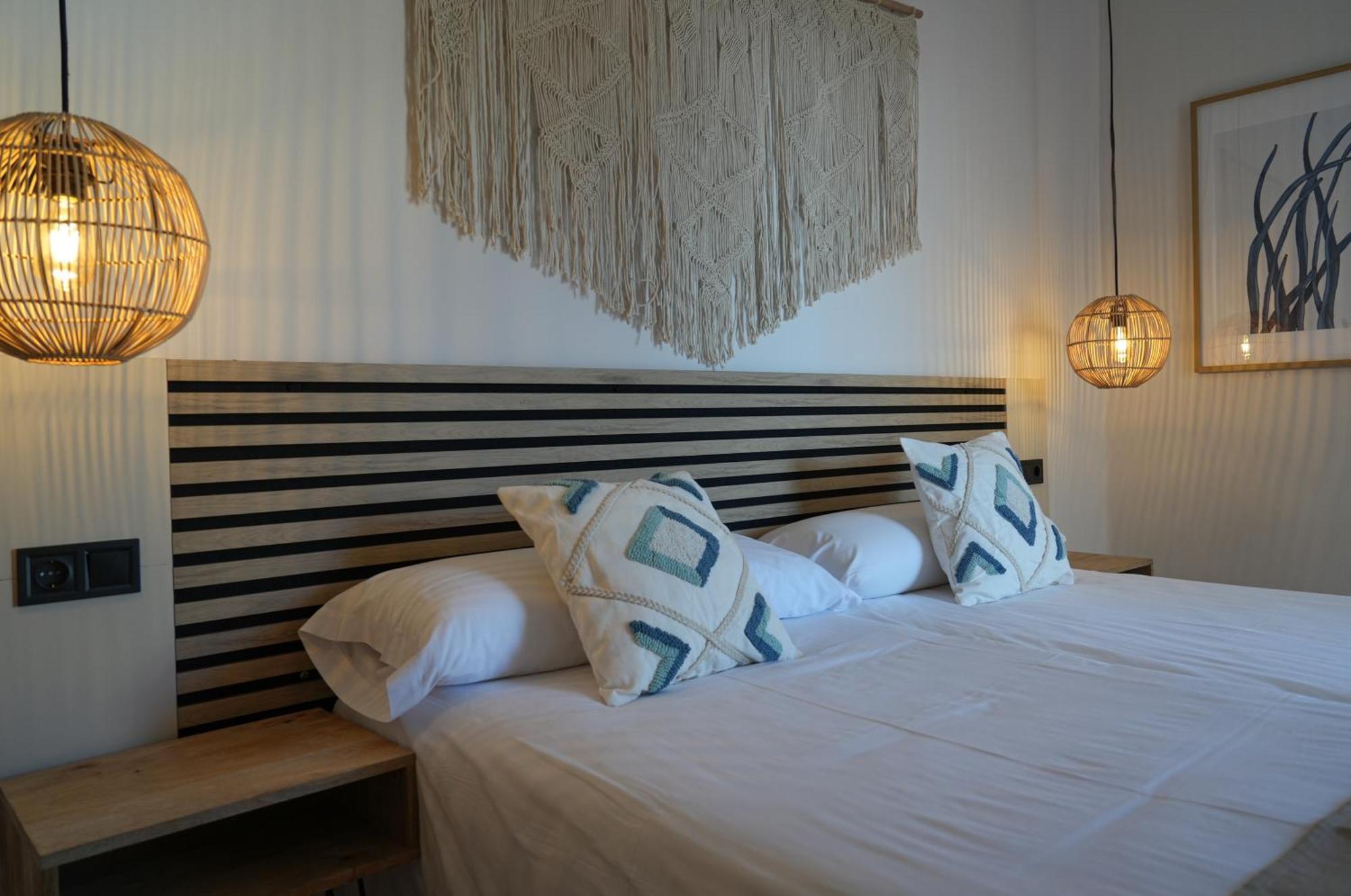 קאלה יונגה Apartamentos Ses Veles מראה חיצוני תמונה
